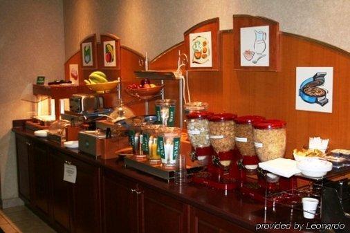 Evergreen Inn & Suites Monroe Restaurant photo